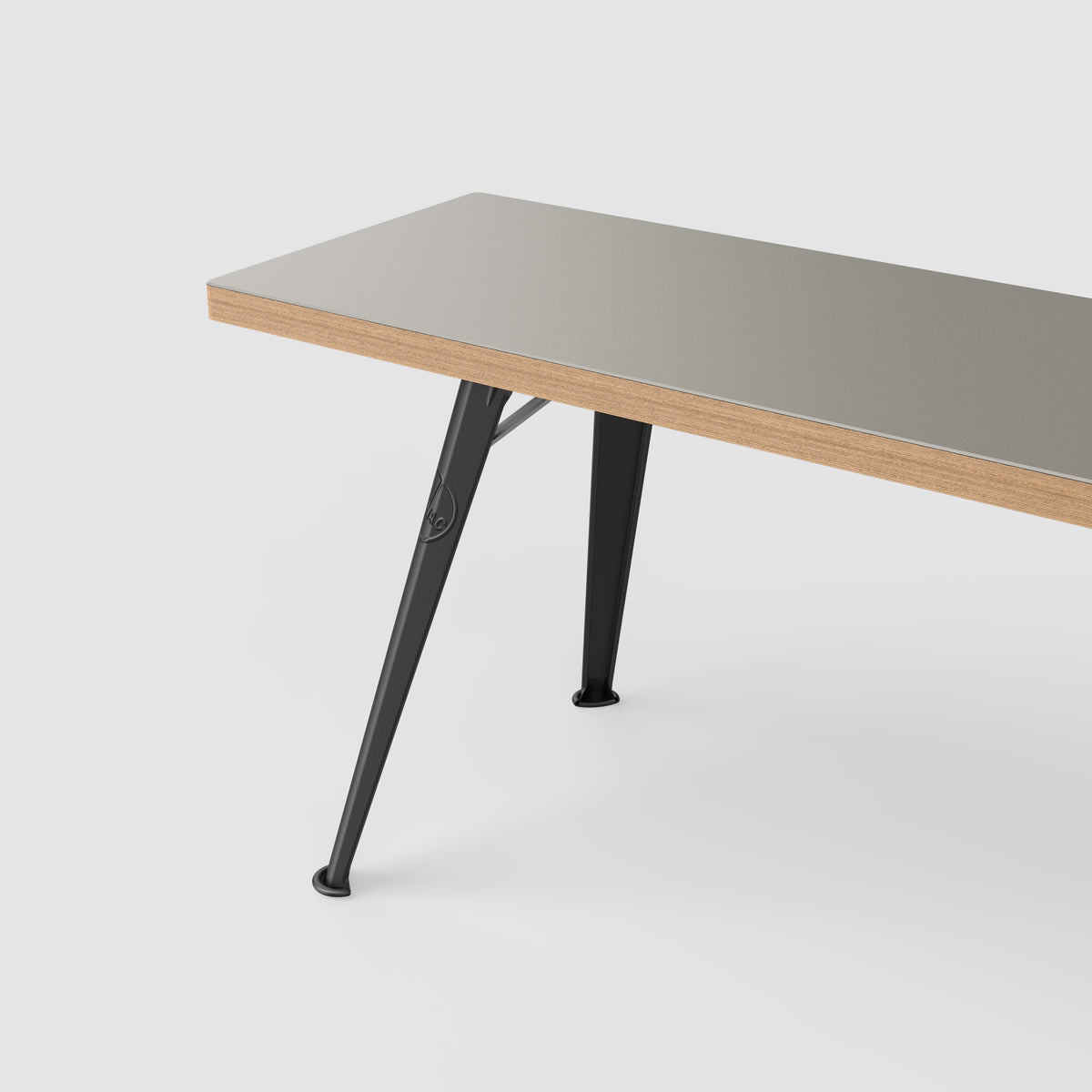 Bank – Modell B2
