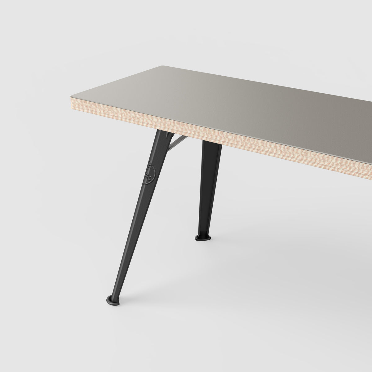 Bank – Modell B2