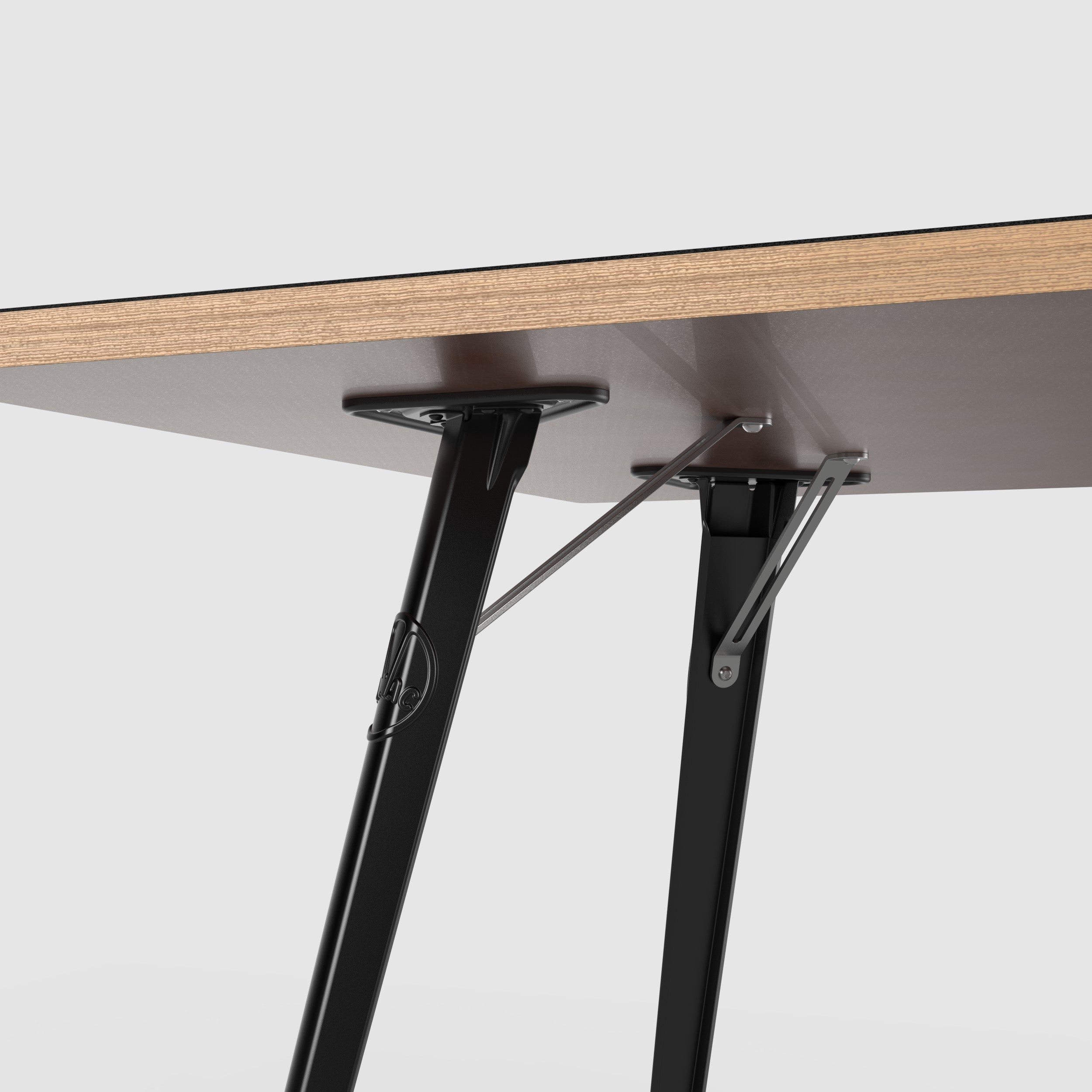 Table – Model T2